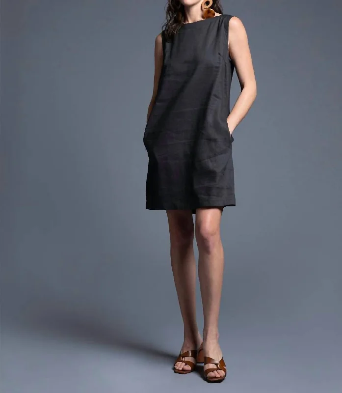 Lia Dress In Washed Black