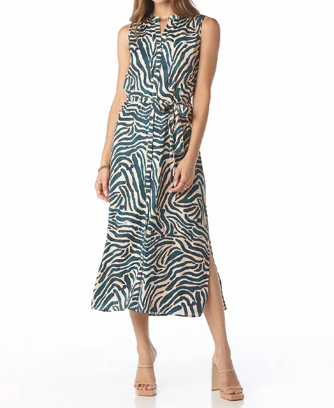 Adya Dress In Classic Zebra