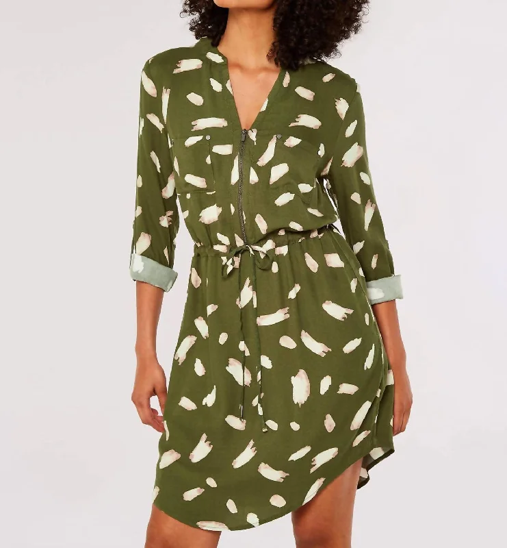 Brush It Off Dress In Olive Green